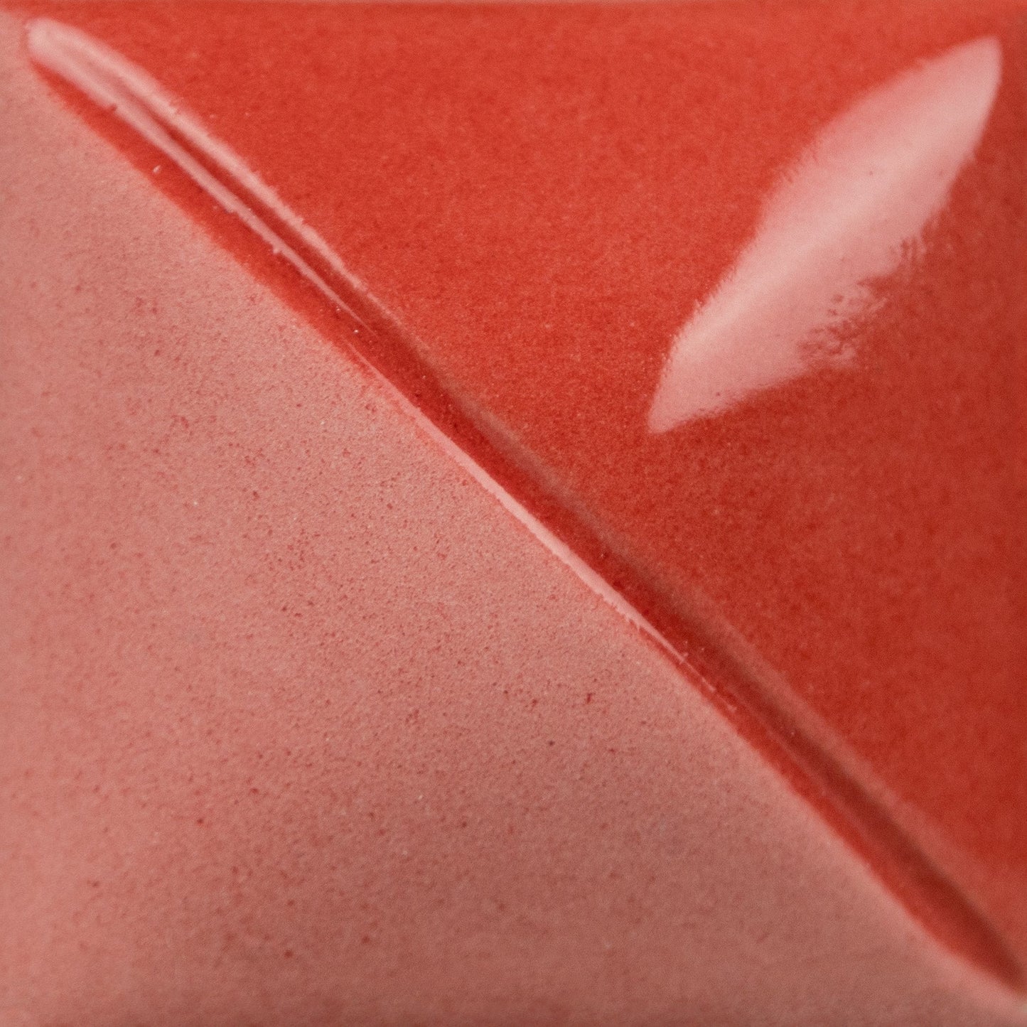 MAYCO Fundamentals Underglaze - UG207 Flame Red - 火焰紅釉下彩
