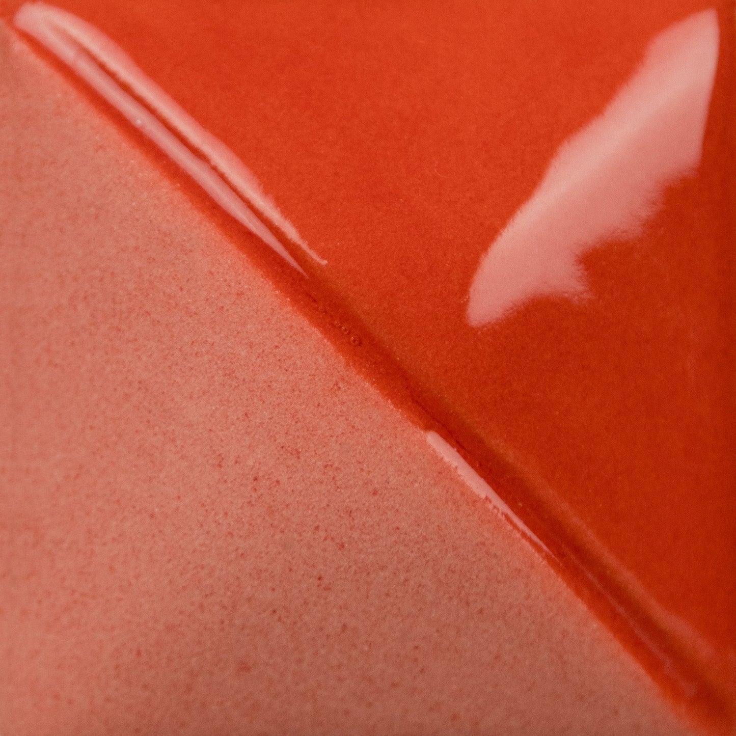 MAYCO Fundamentals Underglaze - UG206 Fire Engine Red - 消防車紅釉下彩